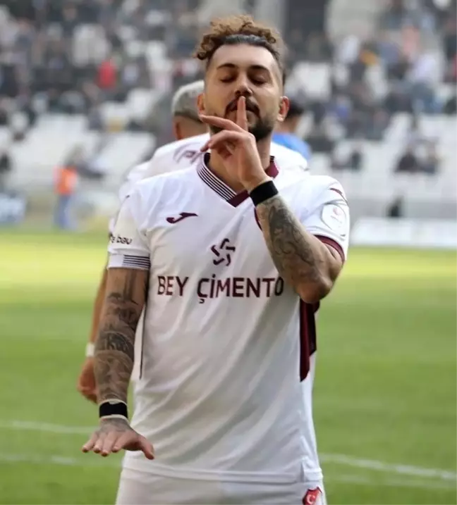 Elazığspor'un Kaptanı Beykan Şimşek'in Cezası Düşürüldü