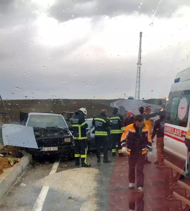 Muratlı-Tekirdağ Karayolunda Trafik Kazası: 2 Yaralı