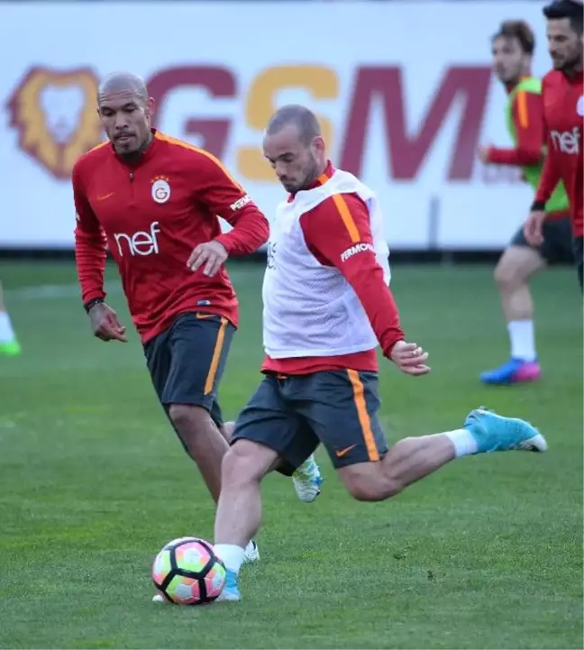 Galatasaray'da Derbi Hazırlıkları Başladı