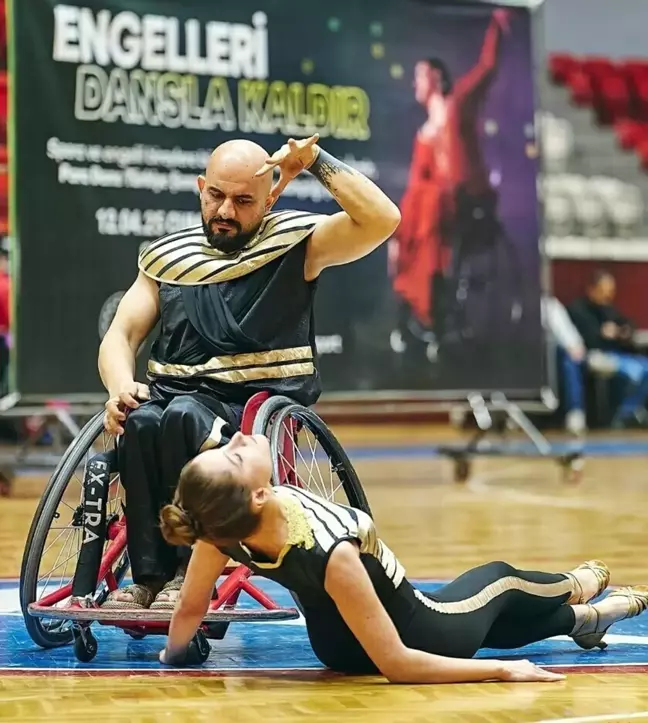 Tekerlekli Sandalye Dansında Türkiye Şampiyonu Oldu