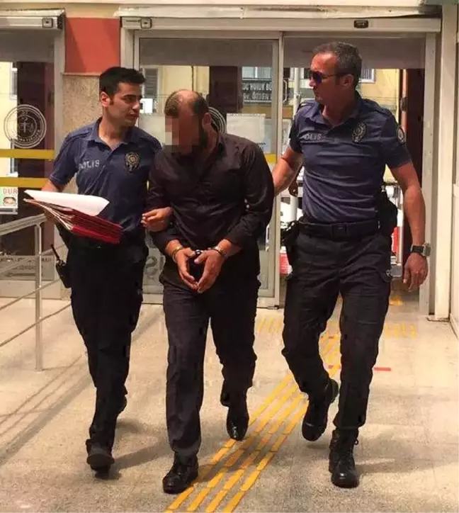 Polisin 'dur' ihtarına uymadı, trafiği birbirine kattı