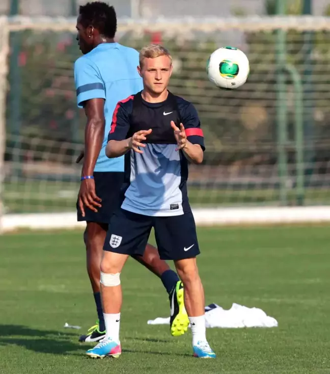 Sivasspor, Alex Pritchard transferinde mutlu sona yakın