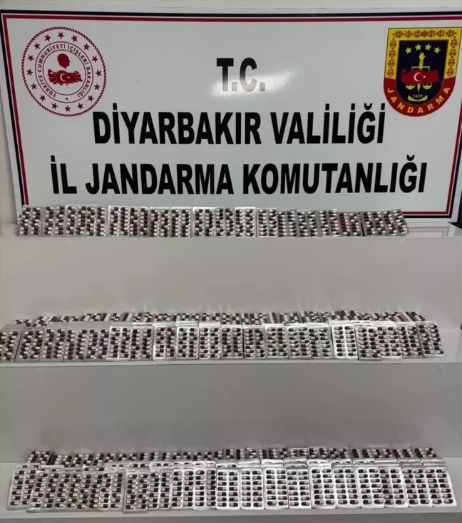 Diyarbakır'da Uyuşturucu Operasyonunda 3 Zanlı Tutuklandı