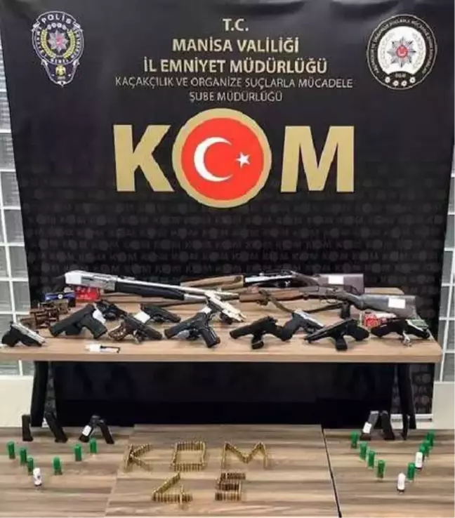 Manisa ve Denizli'de silah kaçakçılarına operasyon; 22 gözaltı