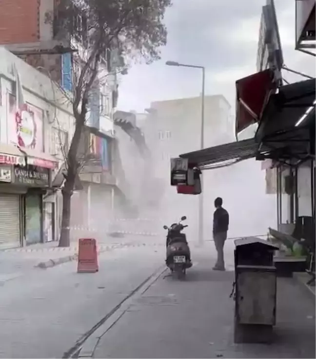 Adıyaman'da Yıkımlar Toz Kirliliğine Neden Oluyor