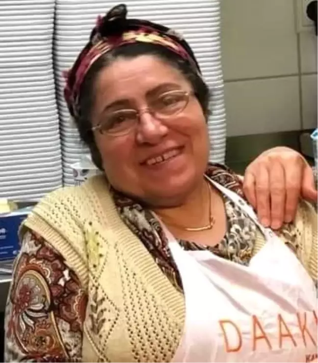 Almanya'da yaşayan yaşlı çift İstanbul'da trafik kazasında hayatını kaybetti