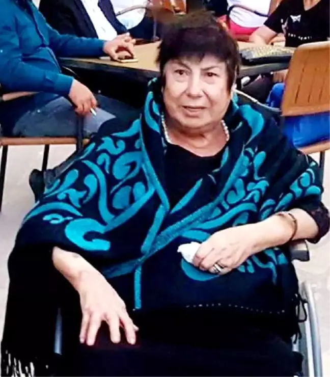Menderes Türel'in annesi yaşamını yitirdi