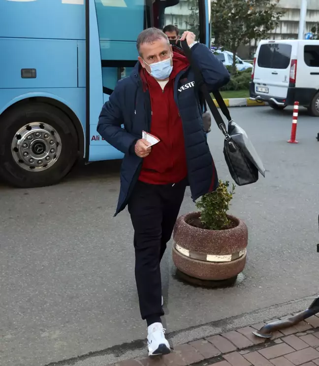 Trabzonspor kafilesi Sivas'a hareket etti