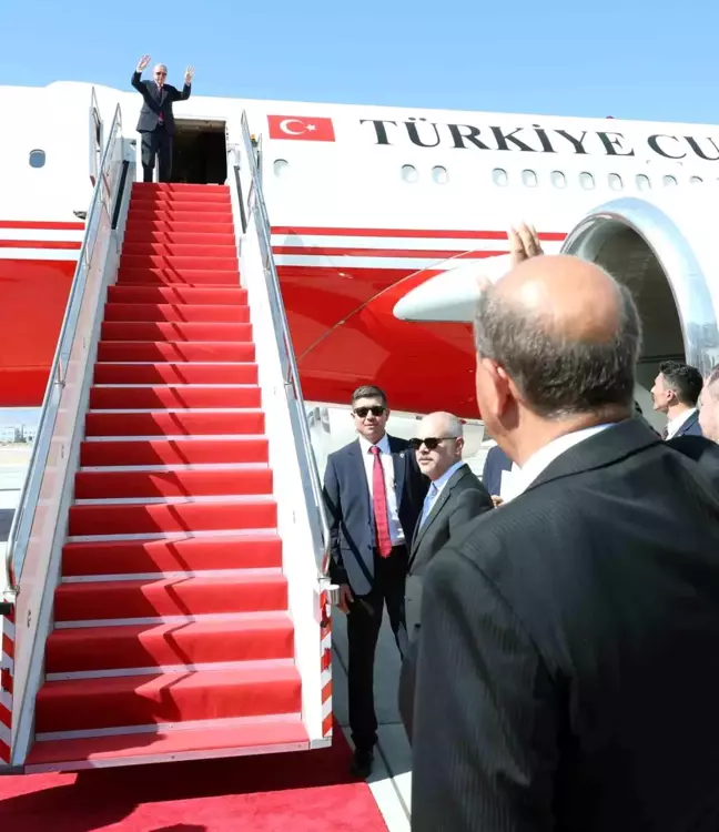 Cumhurbaşkanı Recep Tayyip Erdoğan, Kuzey Kıbrıs Türk Cumhuriyeti'nden ayrıldı