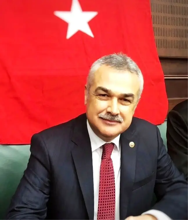 Mustafa Savaş;