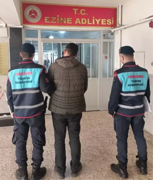Ezine'de Kaçak Göçmen Operasyonu: 42 Göçmen Yakalandı
