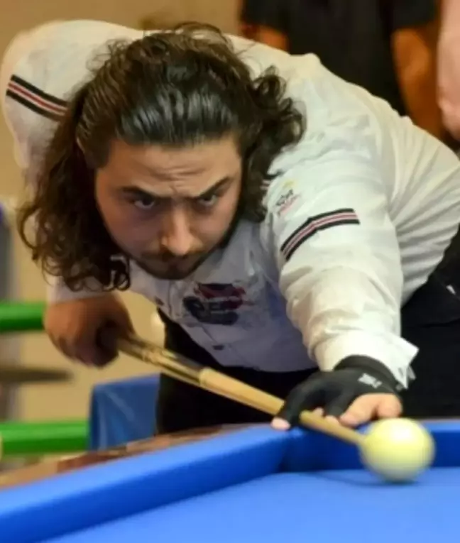 Dünya şampiyonu Semih Saygıner'i yenip çeyrek finale çıktı