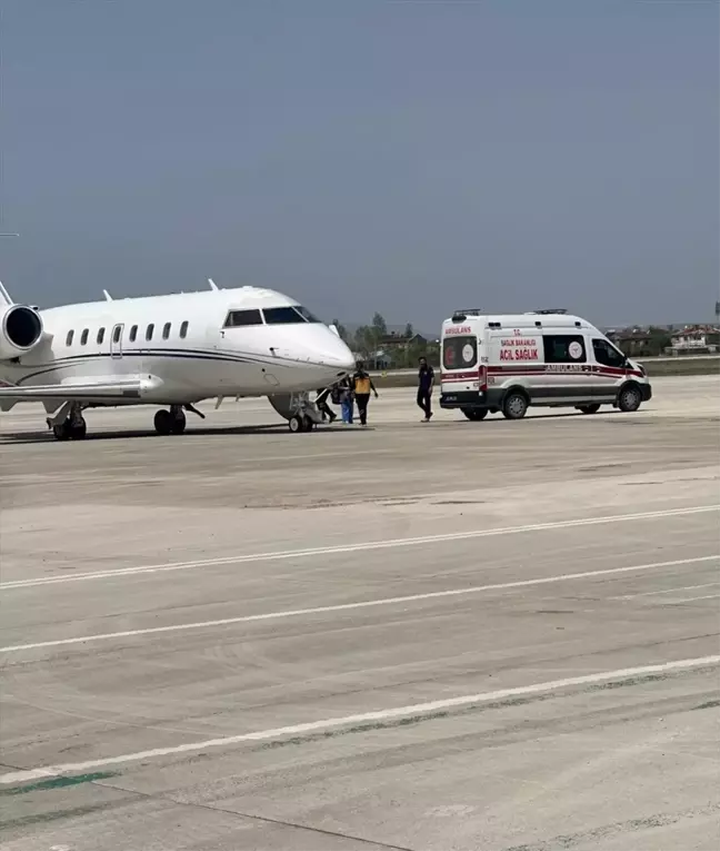 Kalp Yetmezliği Olan Bebek İstanbul'a Sevk Edildi