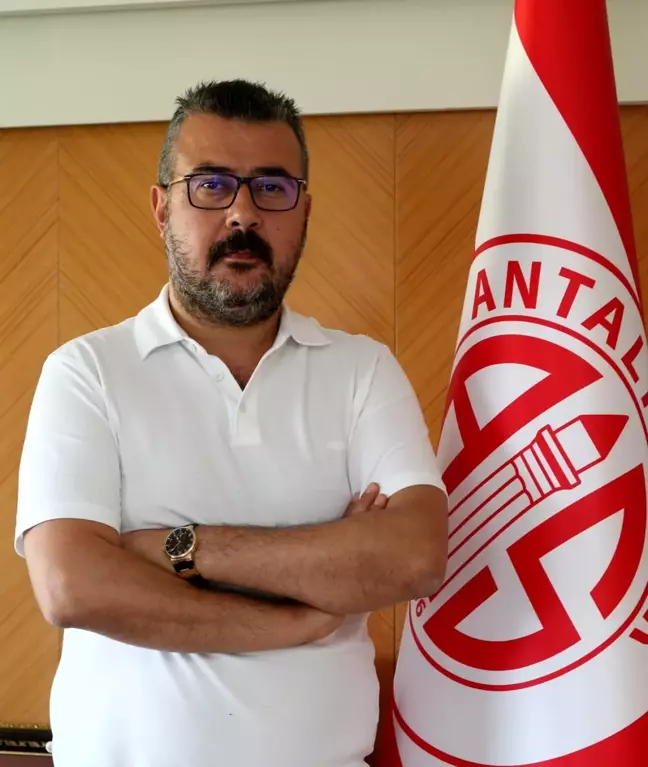 Antalyaspor'dan Mete Kalkavan tepkisi!