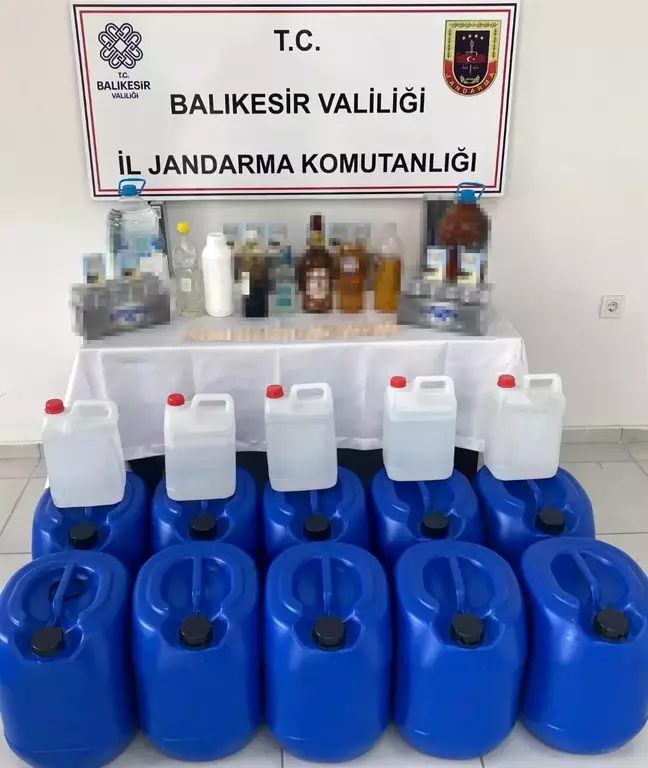 Balıkesir'de Kaçak Alkol ve Tütün Operasyonu: 430 Litre Etil Alkol Ele Geçirildi