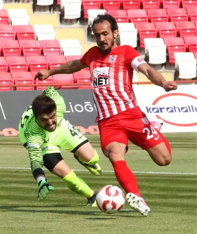 Balıkesirspor'da Kaptan Burak'tan Destek Çağrısı