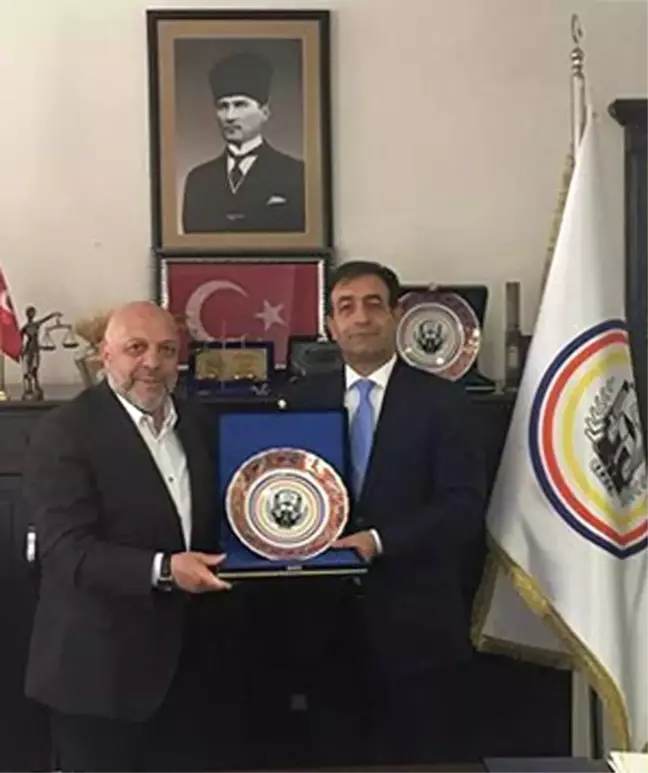 Hak-İş Genel Başkanı Arslan'dan Göğebakan'a Ziyaret