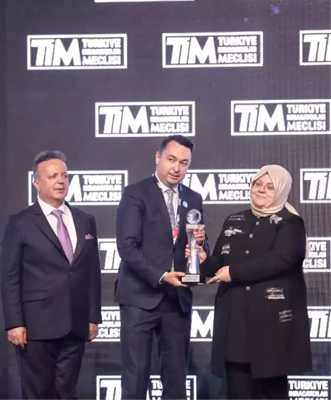 Ferrero Fındık'a 'en fazla ihracat yapan firma' ödülü