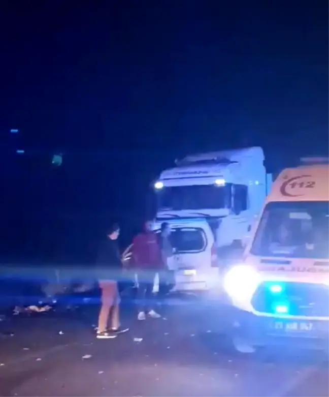 Diyarbakır'da Zincirleme Trafik Kazası: 3 Ölü, 2 Yaralı