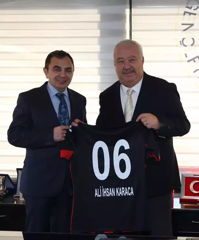 PTT Spor Kulübü Başkanı Karaca'dan Gençlerbirliği Başkanı Akdaş'a ziyaret