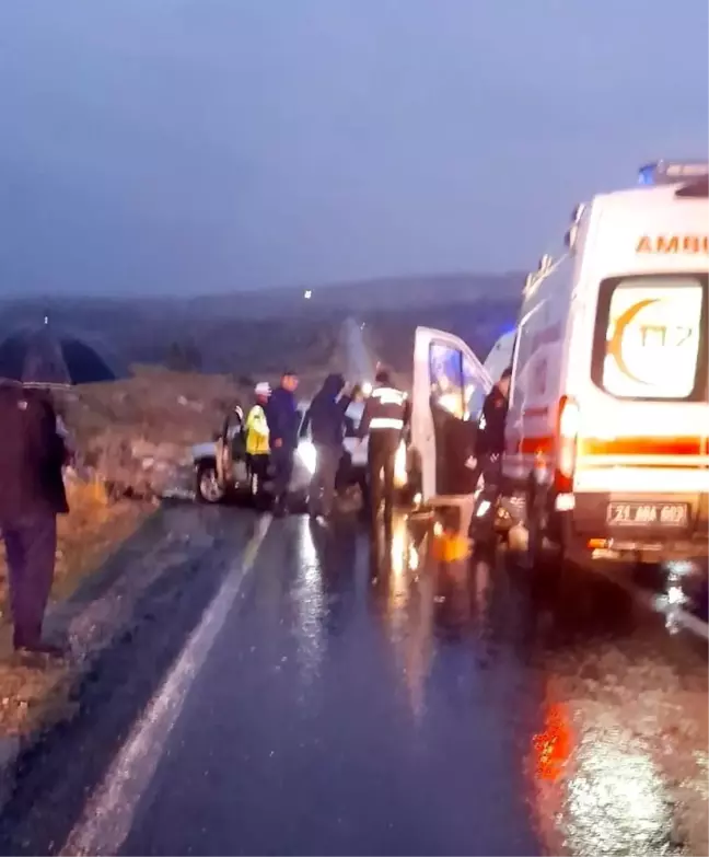 Diyarbakır'da Otomobil Kazasında Ölü Sayısı 4'e Yükseldi