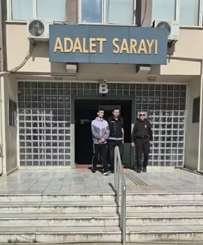 Uyuşturucu Operasyonunda Veteriner Gözaltına Alındı