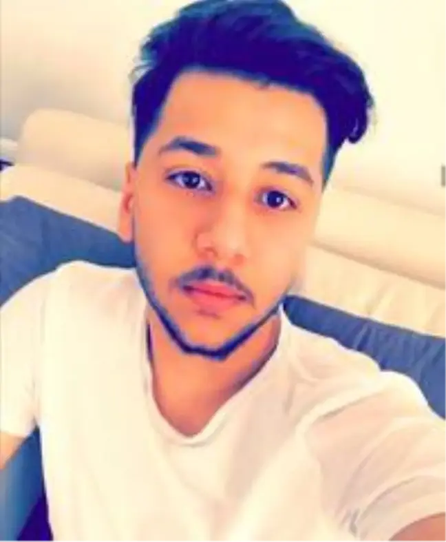 Model Karzan Ibrahim Shingaly: