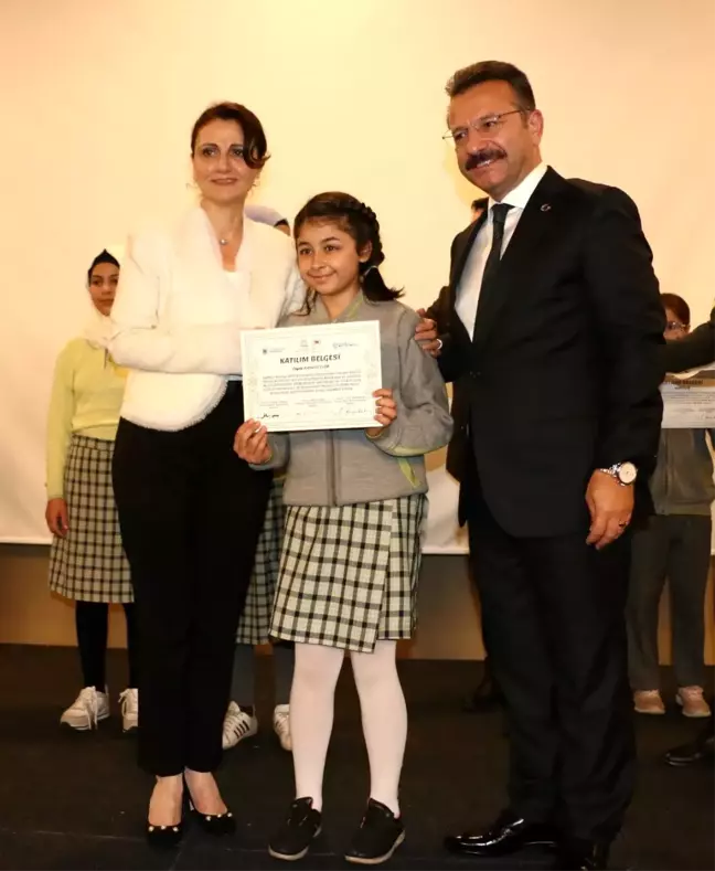 Geleceğe yön verecek kızlar Kocaeli'de