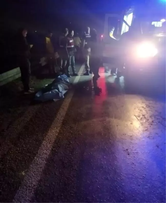 Son dakika haberleri | Bariyerlere çarpan motosikletin sürücüsü öldü
