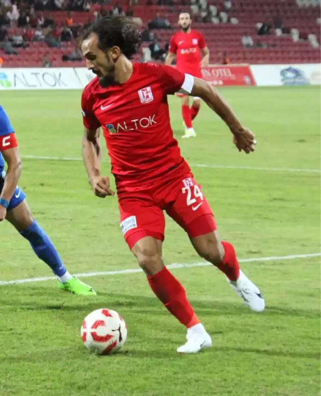 Balıkesirspor'da Burak Çalık Resmen Kadro Dışı