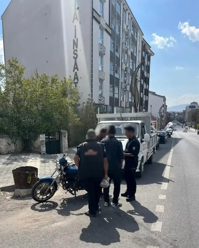 Emirdağ'da Motosiklet Denetiminde 9 Motosiklet Trafikten Men Edildi