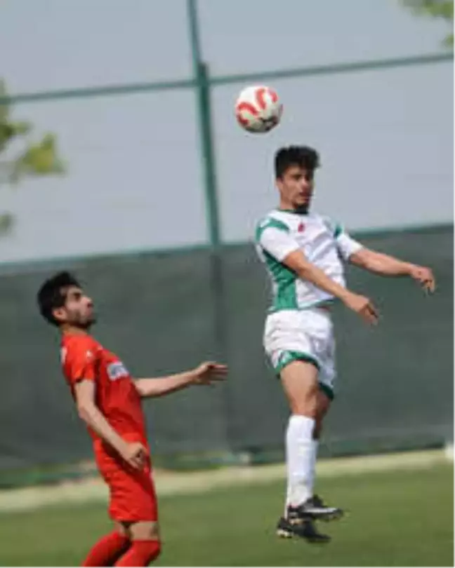 Şampiyondan Puansız Veda: 0-4