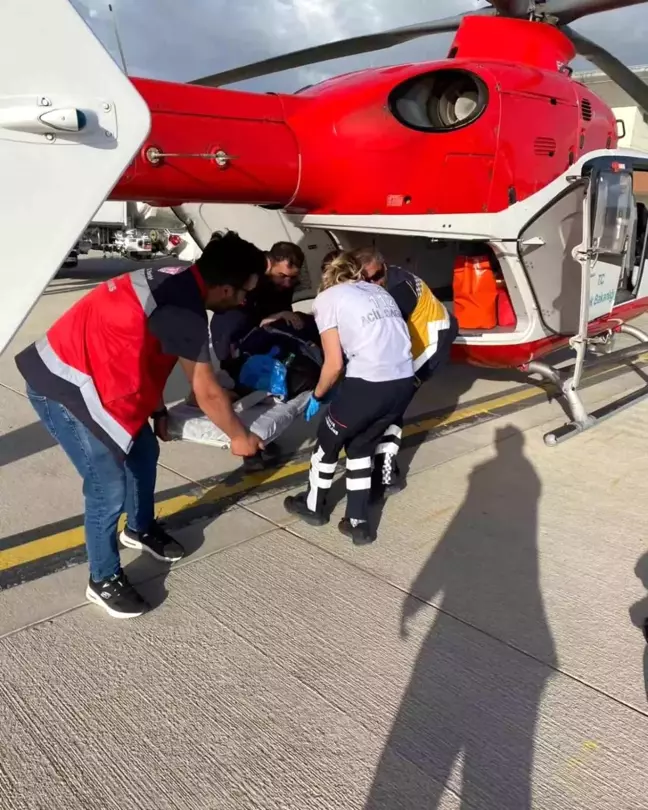 Hasta Helikopter Ambulansla Van'a Sevk Edildi