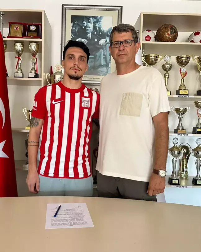 Ayvalıkgücü Belediyespor, Kubilay Serbest'i transfer etti