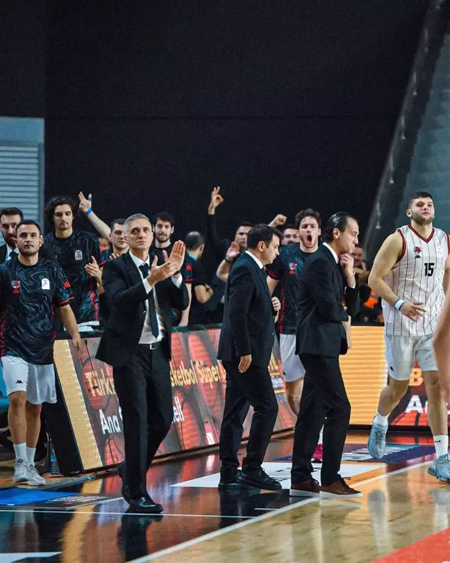 Manisa Basket'tan Süper Lig'e Kötü Başlangıç