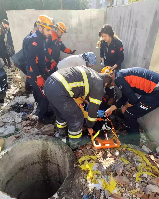 Hatay'da 10 Metre Derinliğindeki Kuyudan Kadın Kurtarıldı