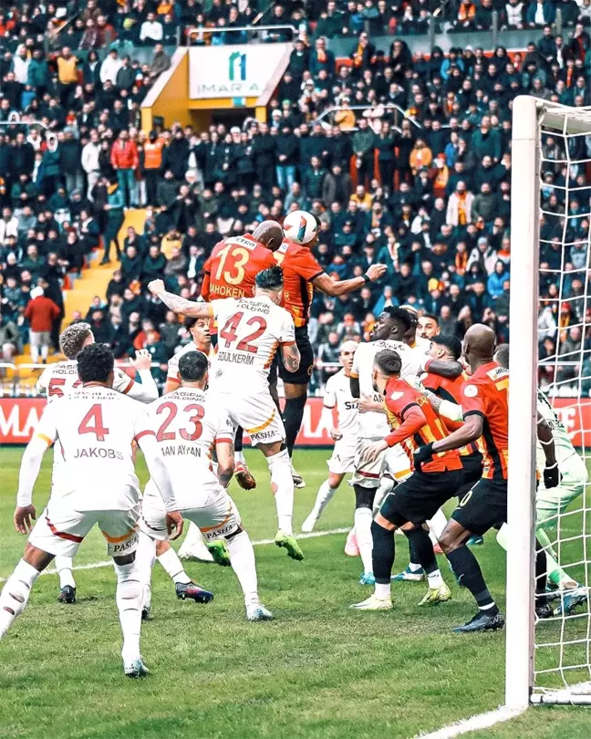 Kayserispor, Galatasaray'a 5-1 Mağlup Oldu