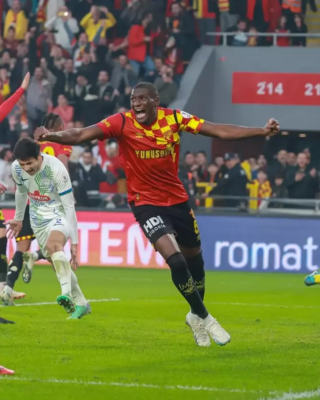 Göztepe, Heliton ile Sözleşme Uzatıyor