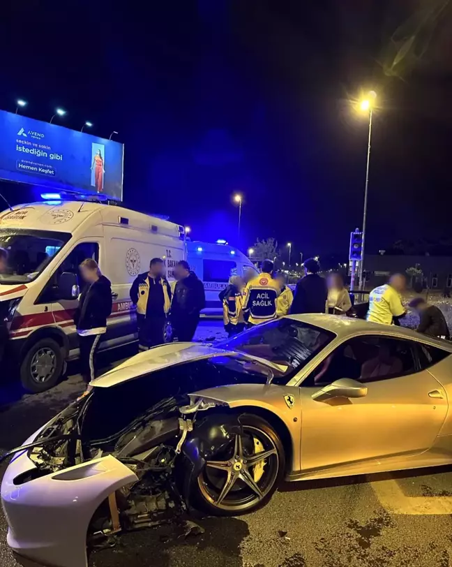 Onur Yıldız'ın 14 milyon TL değerindeki Ferrari'si kaza yaptı