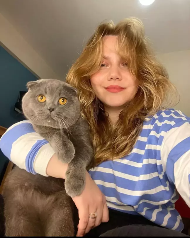 Üsküdar'da Yüksek Mimar ve Youtuber Merve Veziroğlu Yıldırım, Eşi Tarafından Bıçaklanarak Yoğun Bakıma Kaldırıldı