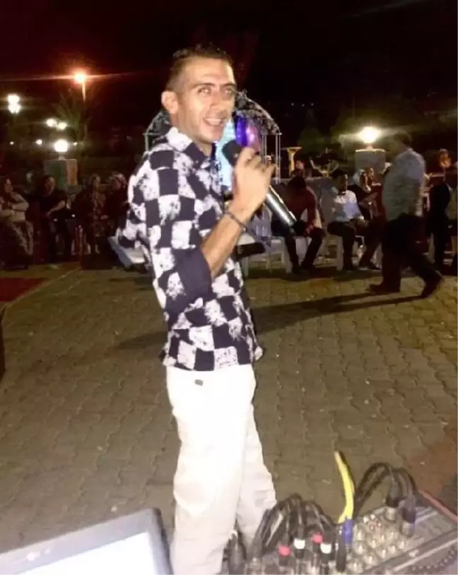 Son dakika! Kamyonetle çarpışan motosikletin müzisyen sürücüsü öldü