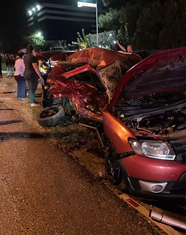 Çorlu'da Trafik Kazası: 4 Kişi Hayatını Kaybetti, Sürücü Tutuklandı