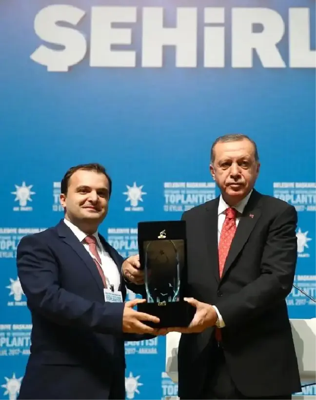 Erdoğan'ın Ödüllendirdiği Fetö Üyeliğinden Yargılanan Başkan Konuştu