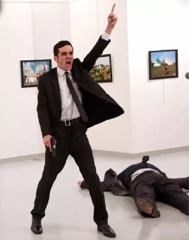 Yılın Basın Fotoğrafı Ödülü Burhan Özbilici'nin