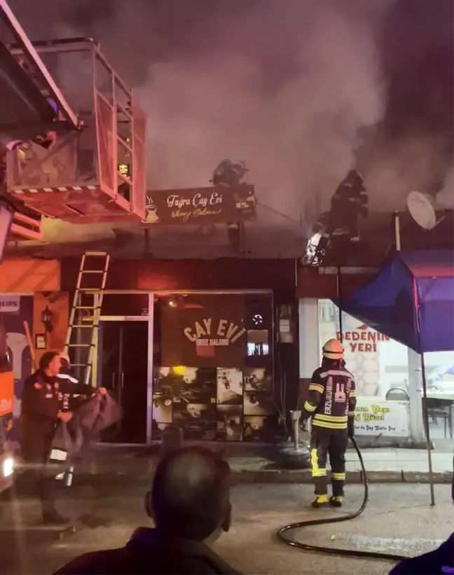 Erzurum'da Çay Ocağında Yangın Kontrol Altına Alındı