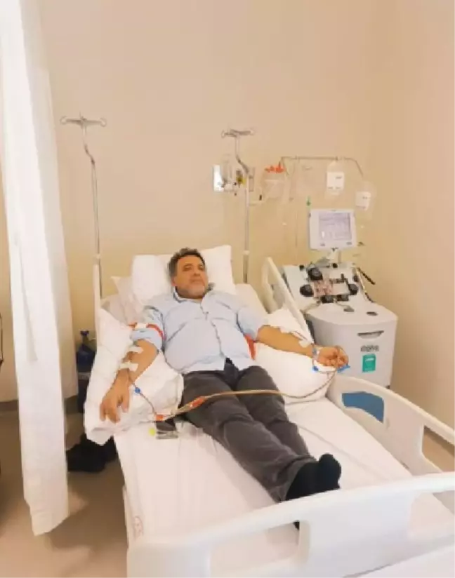 Kan Bağışı Yapan Adam, Kök Hücre Nakliyle Kadın Hastaya Umut Oldu