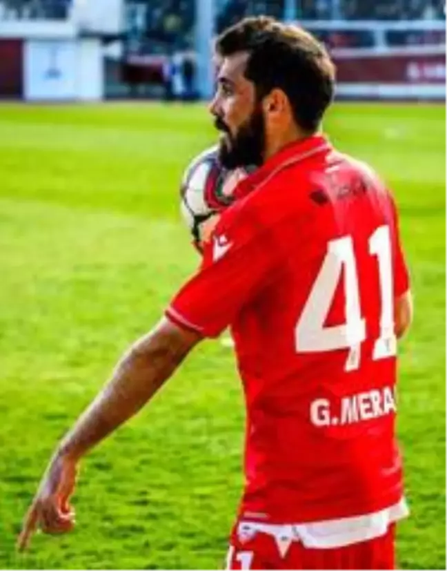 Samsunspor'da Gökhan Meral ile yollar ayrıldı