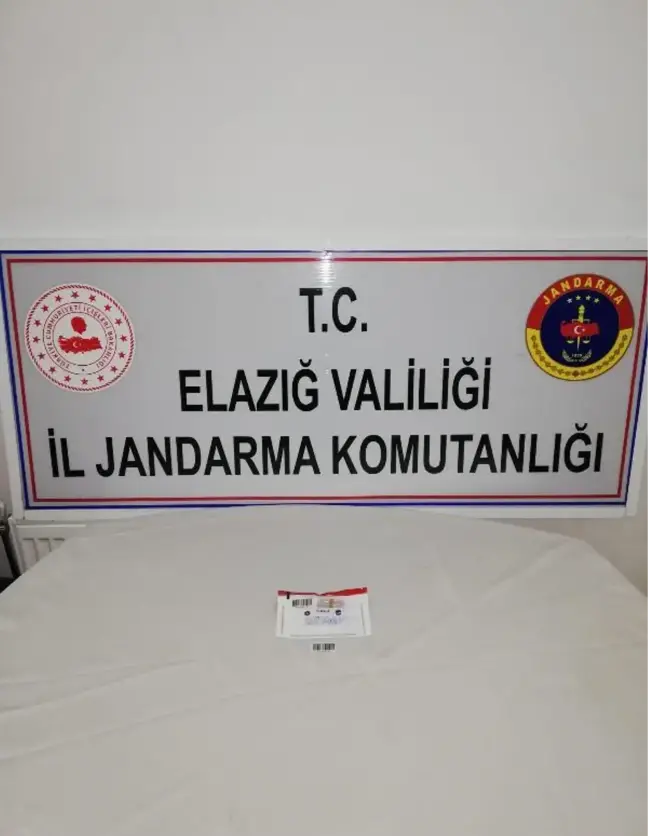 ELAZIĞ'DA 'KALİFORNİYUM' OLDUĞU DEĞERLENDİRİLEN 1 GRAM KİMYASAL MADDE ELE GEÇİRİLDİ