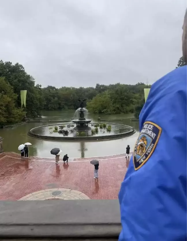 New York'ta Şiddetli Yağışlar Sonucu Central Park Sular Altında Kaldı