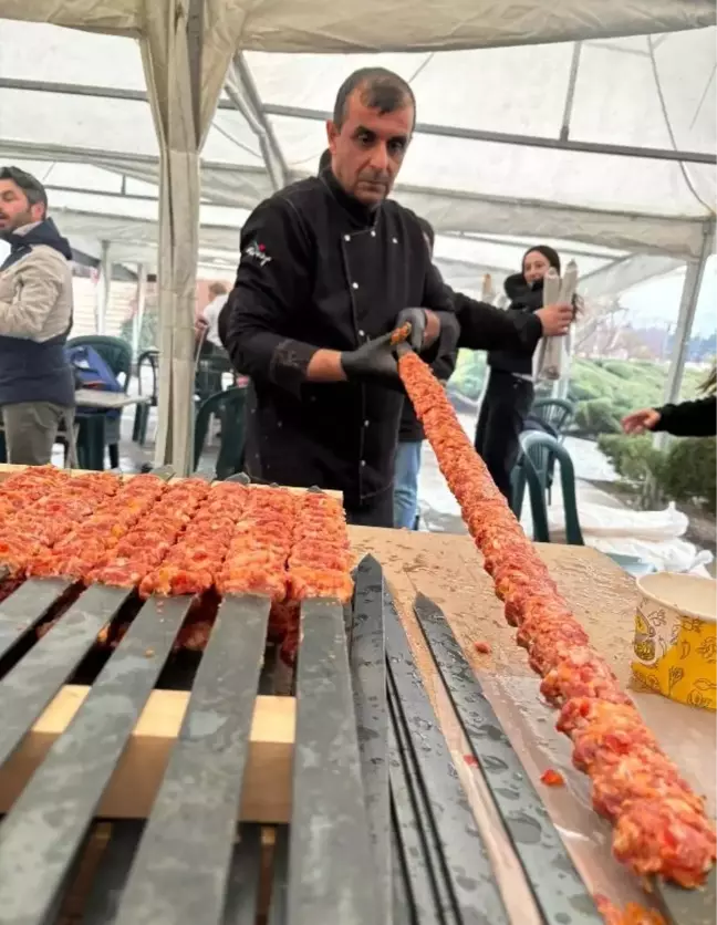 Adana Gastronomi ve Kültür Günleri'nde Yapılan Kebap Yarışmasını Barış Yalınkılınç Kazandı